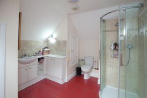 Ensuite Shower Room- click for photo gallery